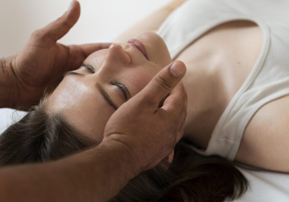 osteopathy-patient-getting-treatment-massage